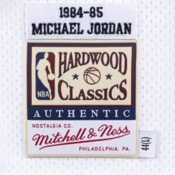 Jerseys Mitchell & Ness -Authentic Jersey Chicago Bulls 1984-85 Michael Jordan