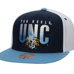 Headwear Mitchell & Ness -Billboard 2 Snapback University Of North Carolina