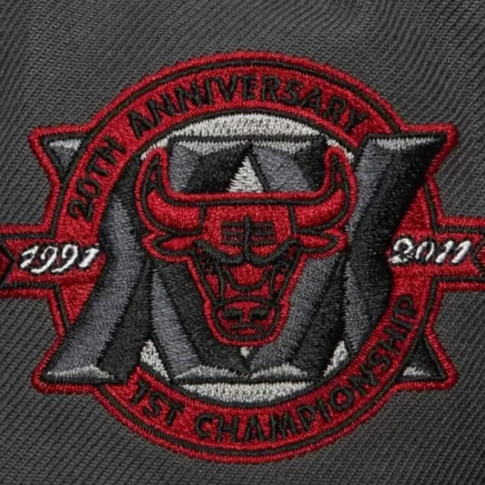Headwear Mitchell & Ness -Born And Bred Fitted Hwc Chicago Bulls