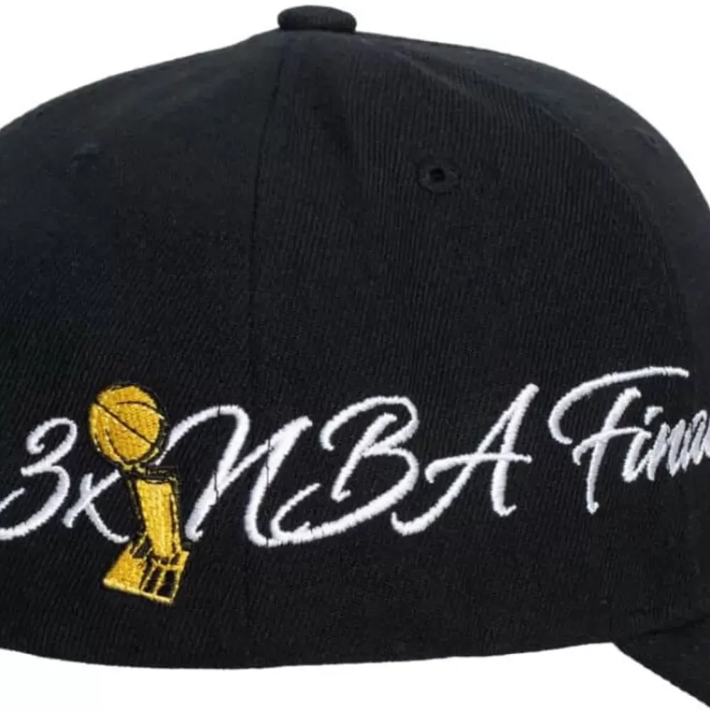 Headwear Mitchell & Ness -Champ Wrap Pro Snapback Miami Heat