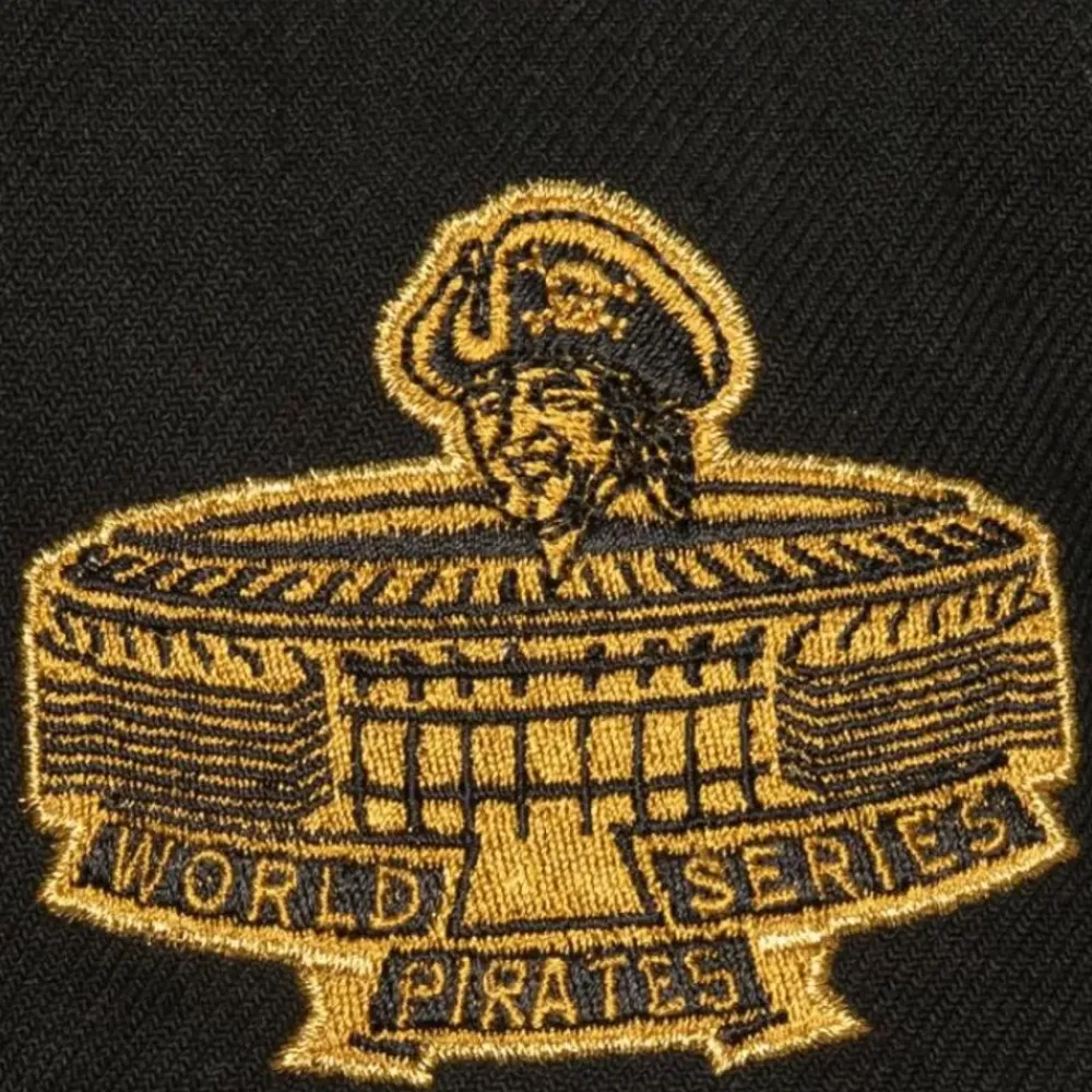 Headwear Mitchell & Ness -Champ'D Up Snapback Pittsburgh Pirates