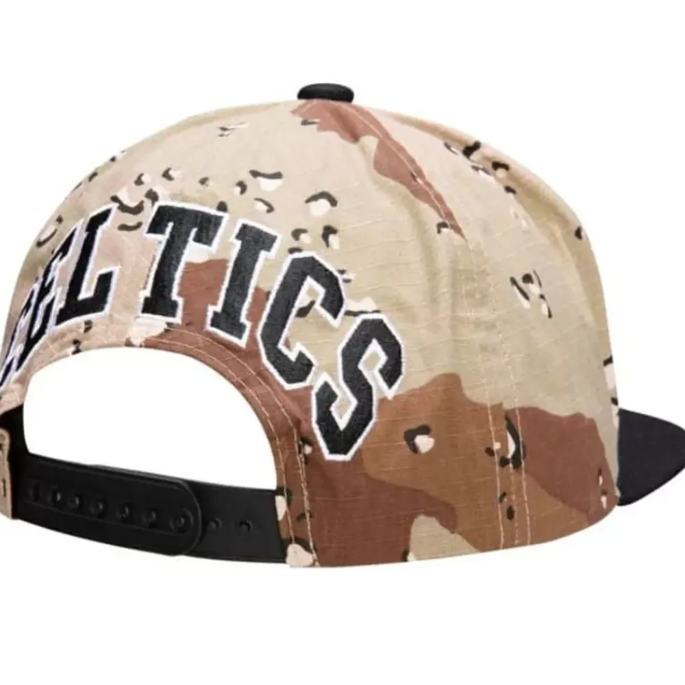 Headwear Mitchell & Ness -Choco Camo Snapback Boston Celtics