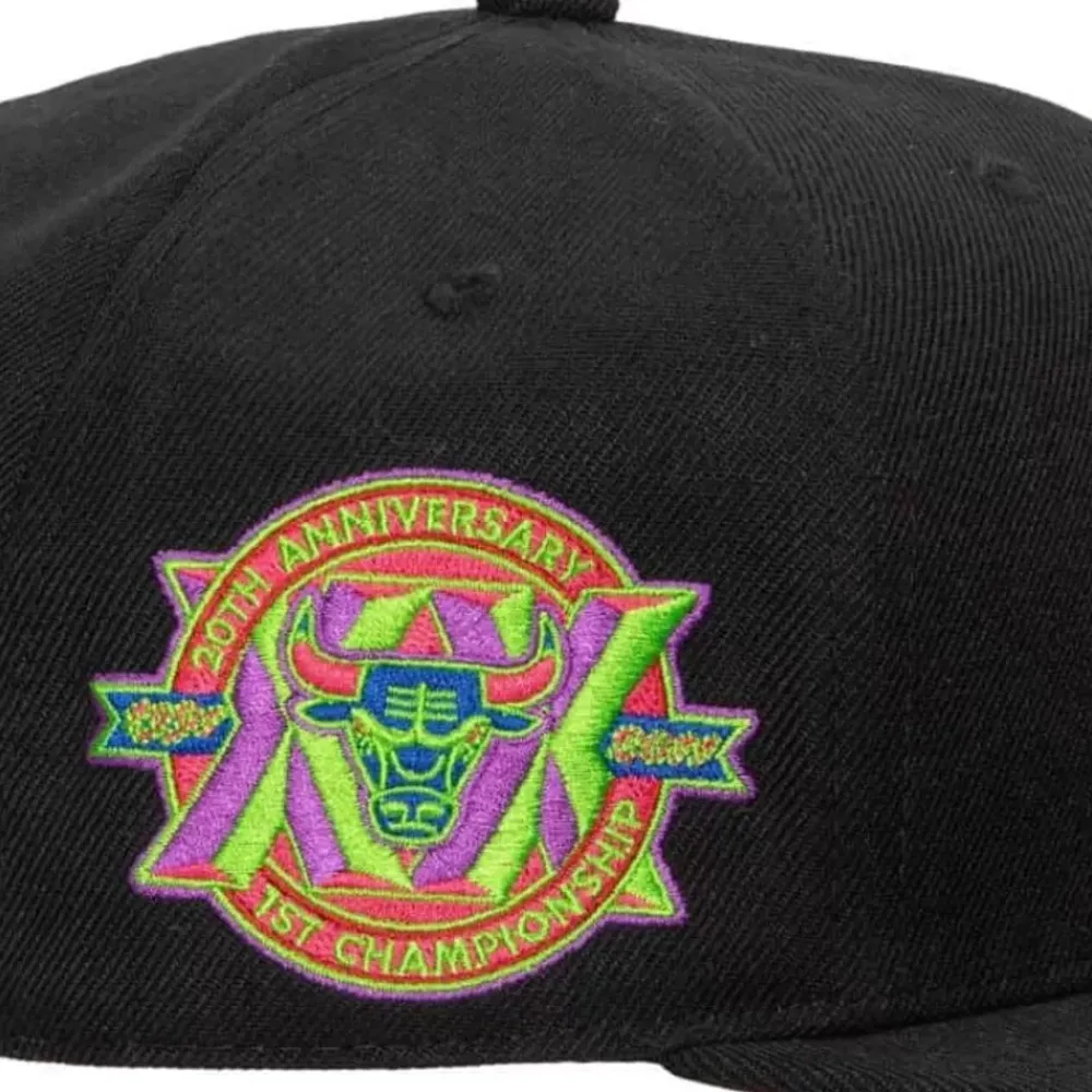Headwear Mitchell & Ness -Color Bomb Fitted Hwc Chicago Bulls