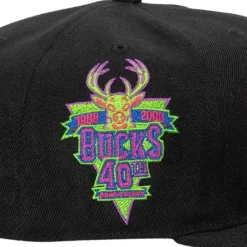 Headwear Mitchell & Ness -Color Bomb Fitted Hwc Milwaukee Bucks