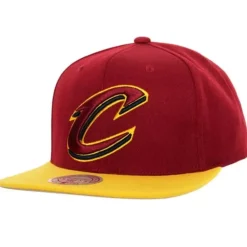 Headwear Mitchell & Ness -Core Basic Snapback Cleveland Cavaliers