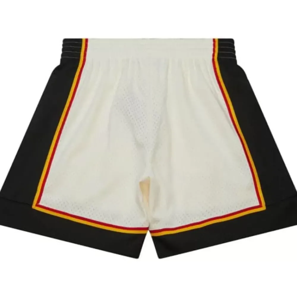 Apparel Mitchell & Ness Shorts-Cream Swingman Shorts Detroit Pistons 1998