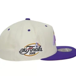 Headwear Mitchell & Ness -Cream Team Fitted Hwc Hat Los Angeles Lakers