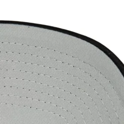 Headwear Mitchell & Ness -Cream Trucker Snapback Brooklyn Nets