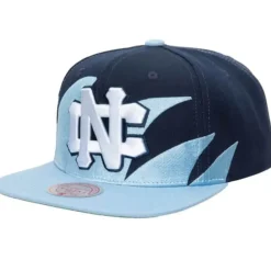 Headwear Mitchell & Ness -Sharktooth Snapback University Of North Carolina
