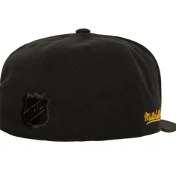 Headwear Mitchell & Ness -Side Patch Fitted Boston Bruins