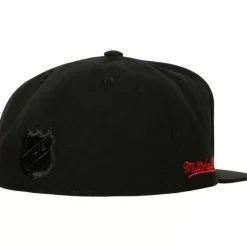 Headwear Mitchell & Ness -Side Patch Fitted Chicago Blackhawks