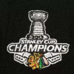 Headwear Mitchell & Ness -Side Patch Fitted Chicago Blackhawks