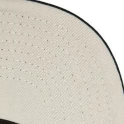 Headwear Mitchell & Ness -Side Patch Fitted Chicago Blackhawks