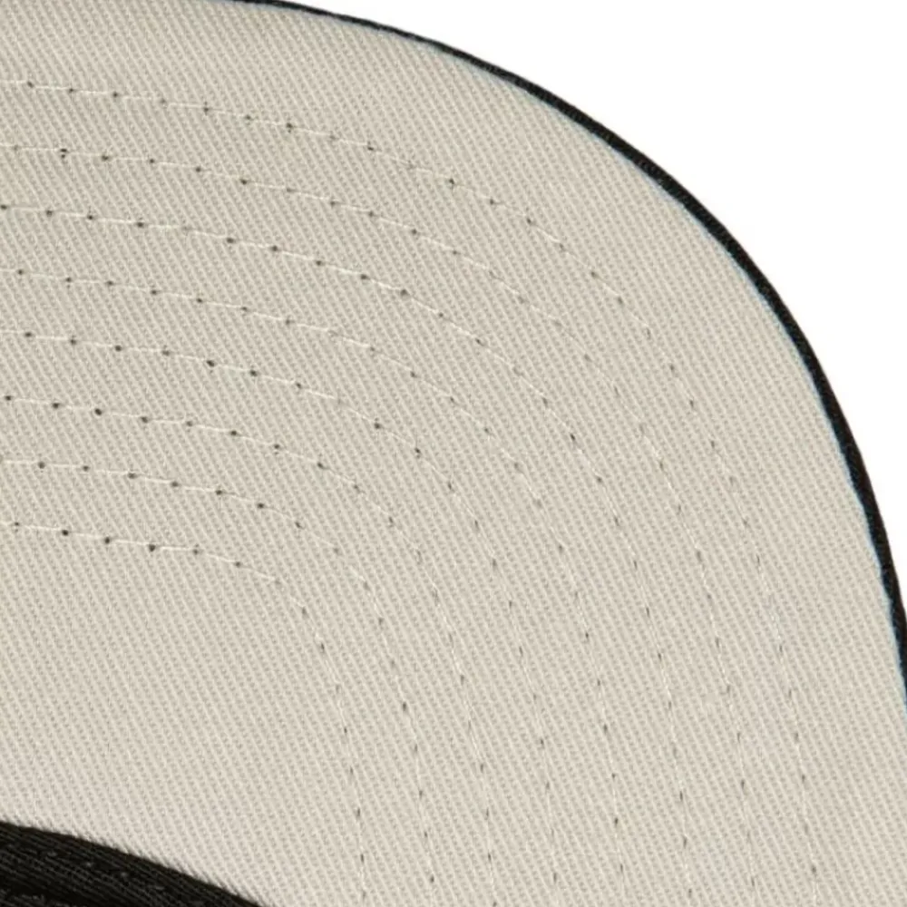 Headwear Mitchell & Ness -Side Patch Fitted Pittsburgh Penguins