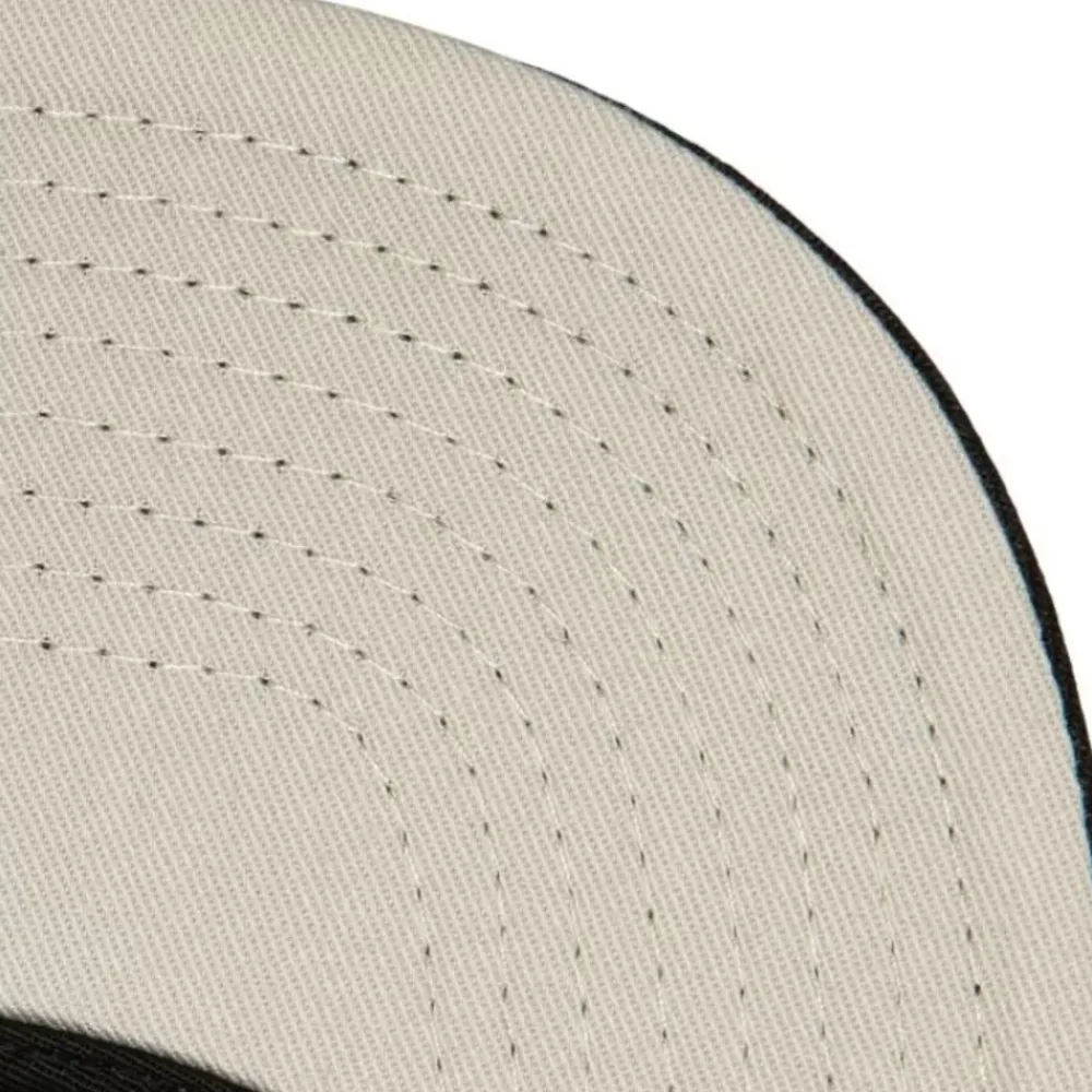 Headwear Mitchell & Ness -Side Patch Fitted Vegas Golden Knights