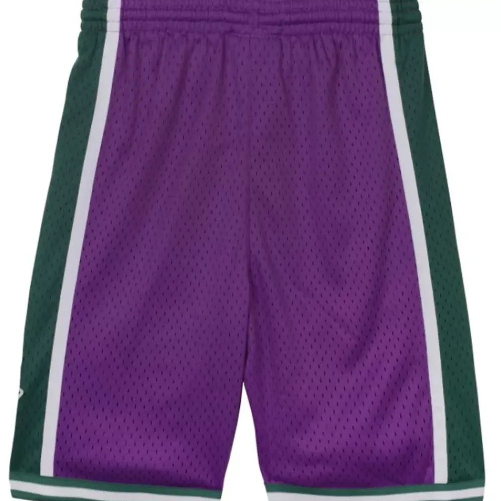 Apparel Mitchell & Ness Big Kids-Swingman Milwaukee Bucks Road Shorts