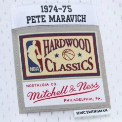 Jerseys Mitchell & Ness -Swingman Pete Maravich New Orleans Jazz White 1974-75 Jersey