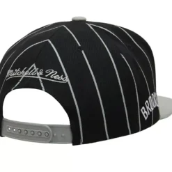 Headwear Mitchell & Ness -Team Pin Snapback Brooklyn Nets
