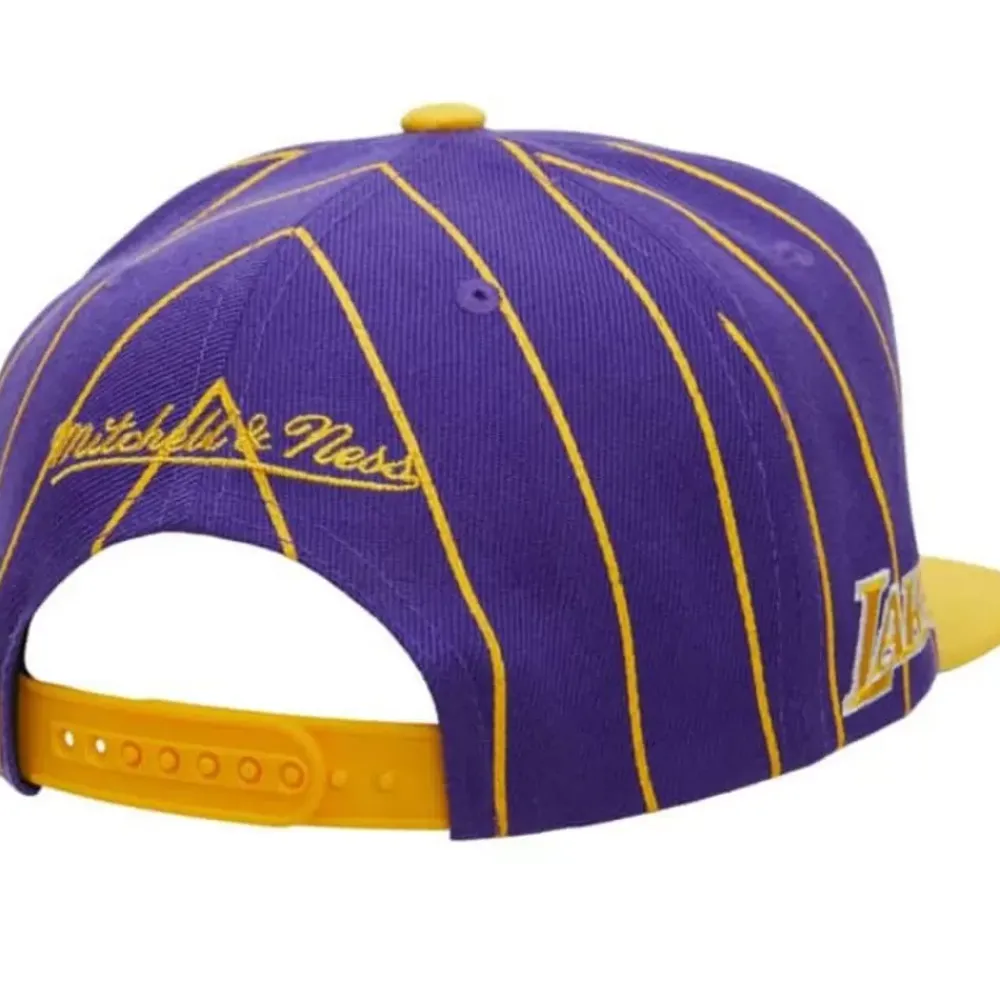 Headwear Mitchell & Ness -Team Pin Snapback Los Angeles Lakers
