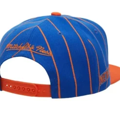 Headwear Mitchell & Ness -Team Pin Snapback New York Knicks