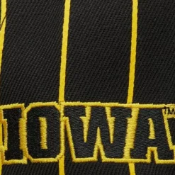 Headwear Mitchell & Ness -Team Pin Snapback University Of Iowa