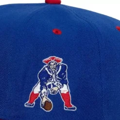 Headwear Mitchell & Ness -Team Tailsweep Snapback New England Patriots