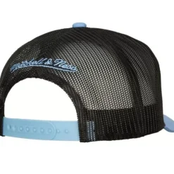 Headwear Mitchell & Ness -Truck It Trucker Snapback University Of North Carolina