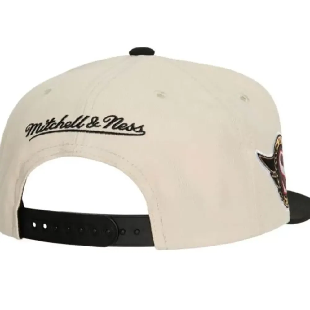 Headwear Mitchell & Ness -Vintage Cream Snapback Ottawa Senators