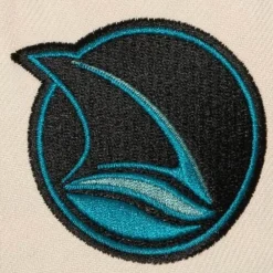 Headwear Mitchell & Ness -Vintage Cream Snapback San Jose Sharks