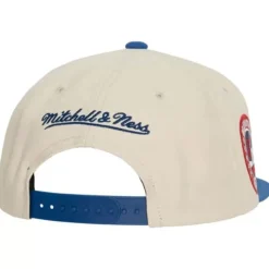Headwear Mitchell & Ness -Vintage Cream Snapback Winnipeg Jets