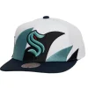 Headwear Mitchell & Ness -Vintage Sharktooth Snapback Seattle Kraken