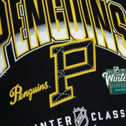 Apparel Mitchell & Ness T-Shirts & Tops-Winter Classic Logo Fade Crew Pittsburgh Penguins