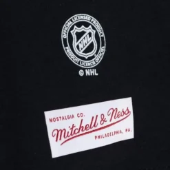 Apparel Mitchell & Ness T-Shirts & Tops-Winter Classic Logo Fade Crew Pittsburgh Penguins