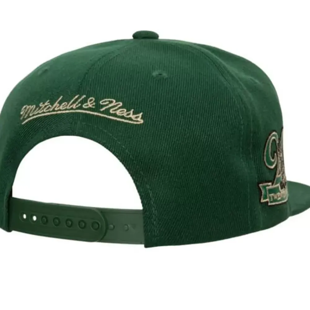 Headwear Mitchell & Ness -With Love Snapback Boston Celtics