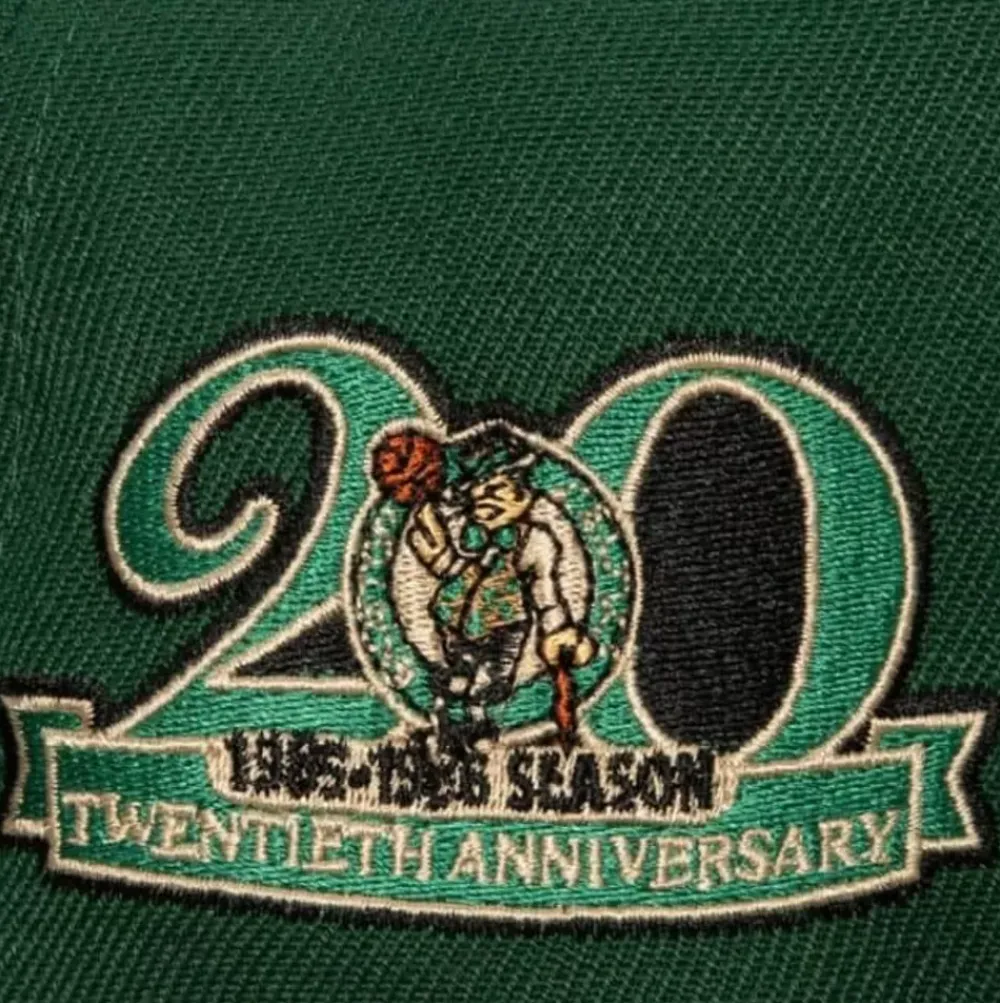 Headwear Mitchell & Ness -With Love Snapback Boston Celtics