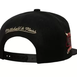 Headwear Mitchell & Ness -With Love Snapback Chicago Bulls