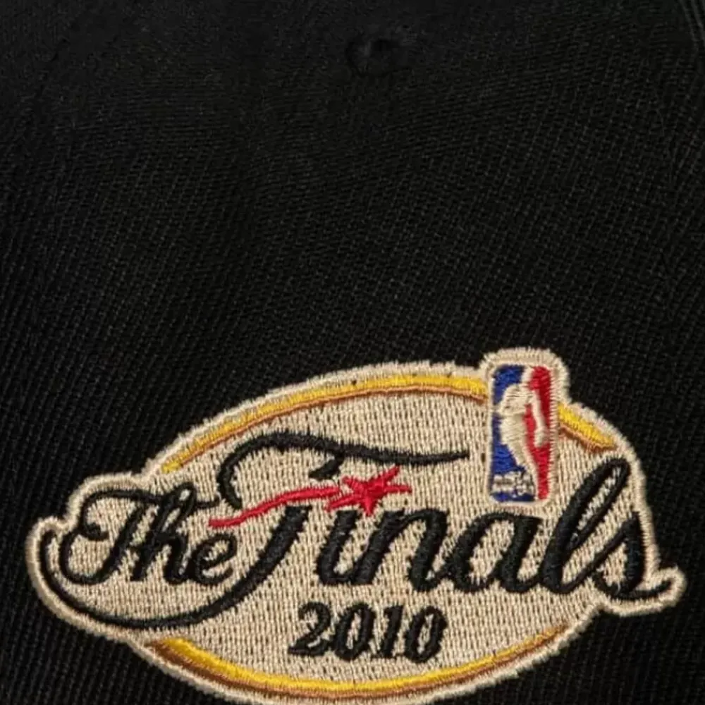 Headwear Mitchell & Ness -With Love Snapback Los Angeles Lakers