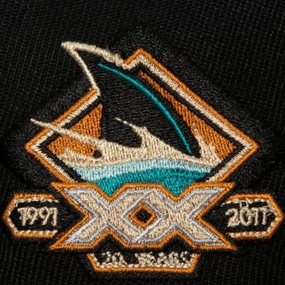 Headwear Mitchell & Ness -With Love Snapback San Jose Sharks