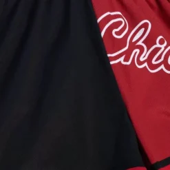 Apparel Mitchell & Ness Shorts-Womens Big Face Shorts 5.0 Chicago Bulls